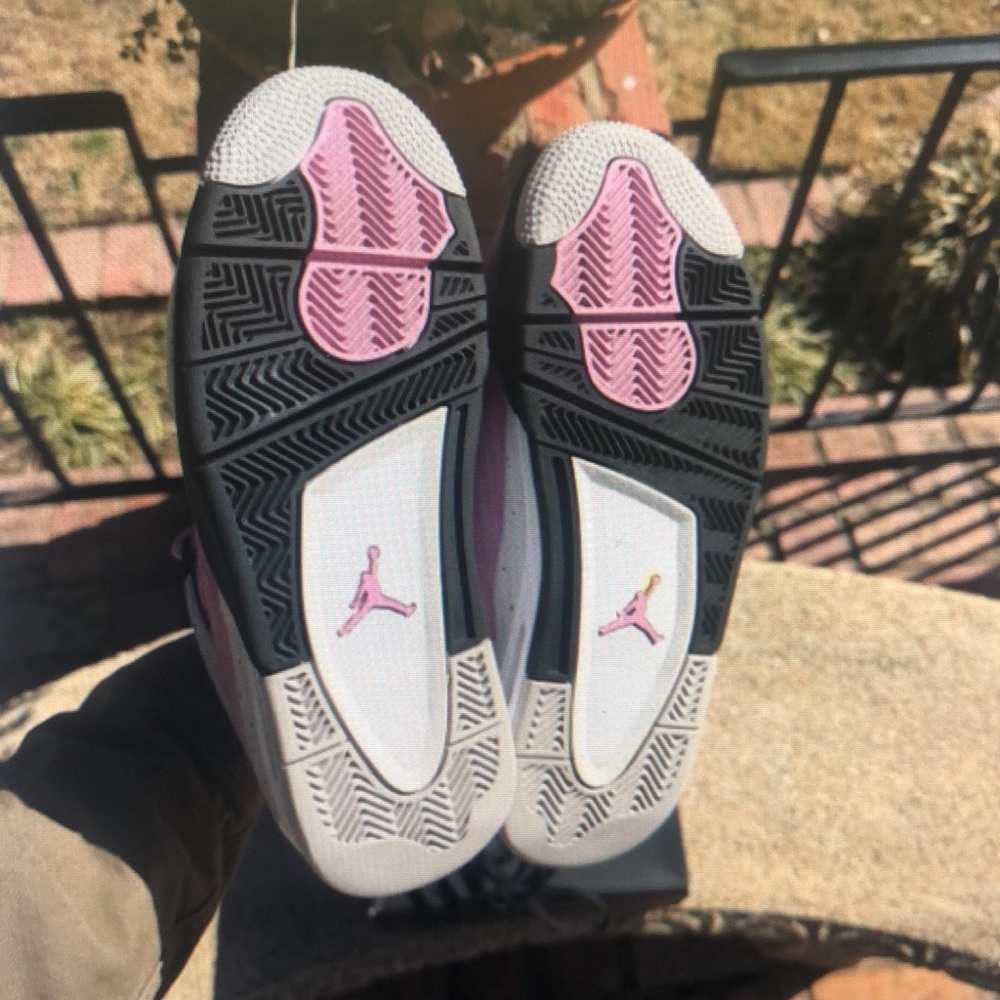 Jordan Air Jordan 4 “Orchid” - Picture 6 of 6